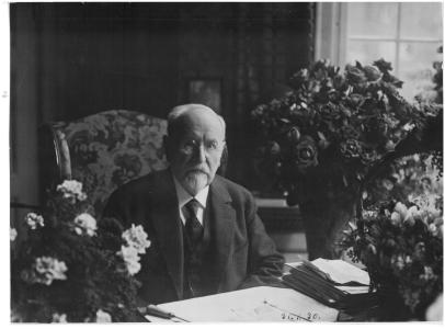 F. Bülow