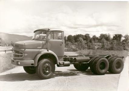 Mercedes-Benz L 2220/2620 (9 fabriksfoto)