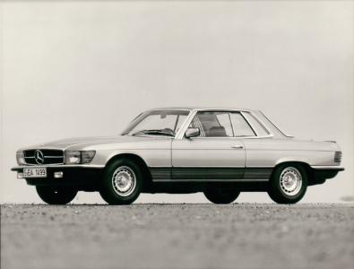 Mercedes-Benz W 107 280/380/500 SLC (2 fabriksfoto)