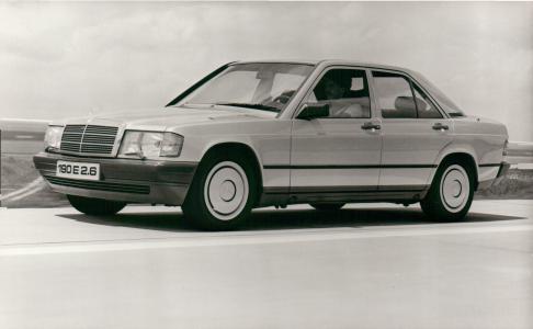 Mercedes-Benz W201 190D-190E series (40 foto's)