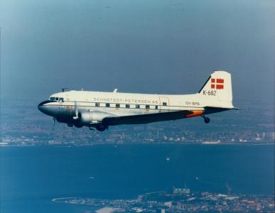Flyhistorie: Douglas C-47 (DC3) 1983