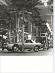 Porsche 928