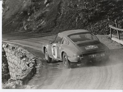 Porsche 911 med Björn Waldegaard